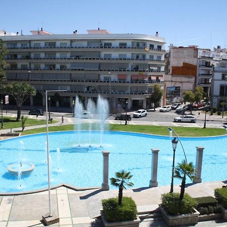 Apartamentos Turísticos Mamelón Jerez de la Frontera Exterior foto