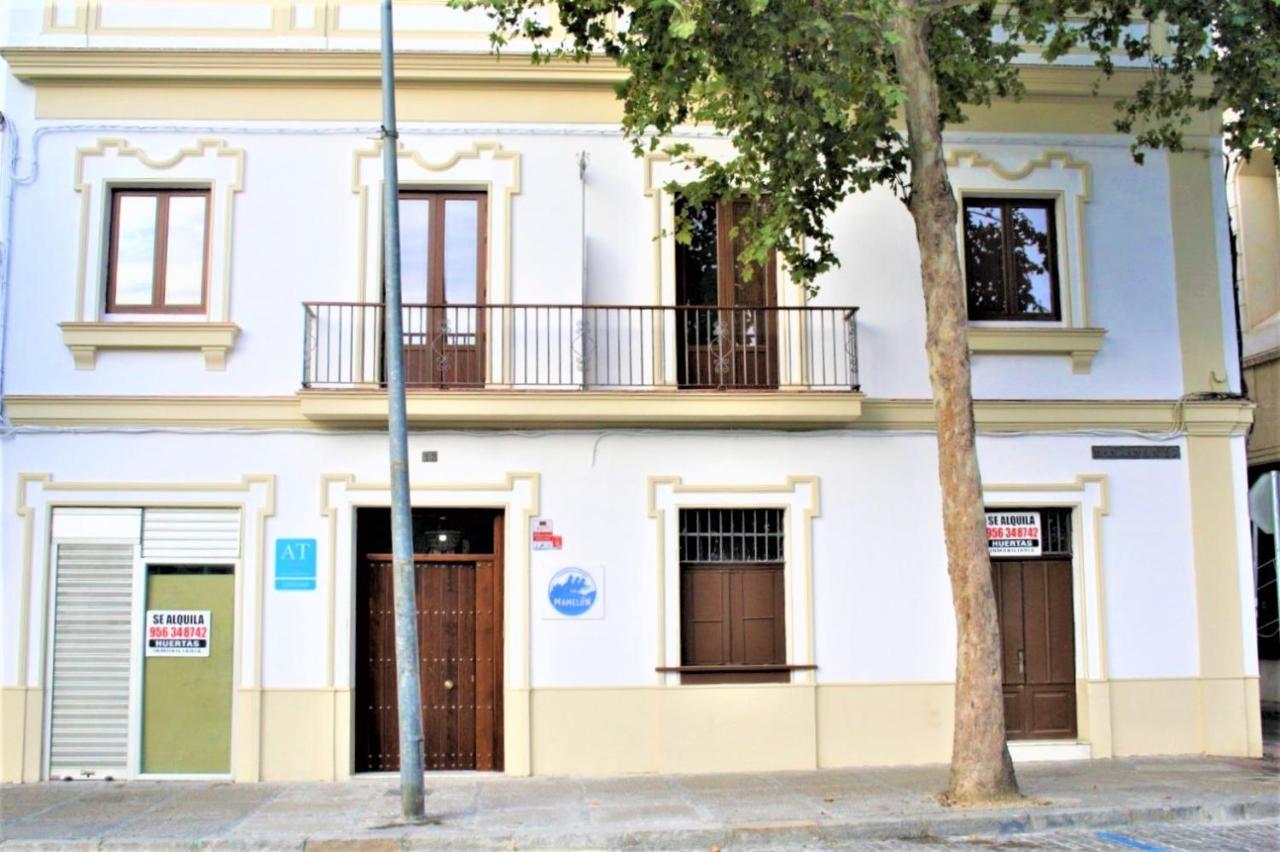 Apartamentos Turísticos Mamelón Jerez de la Frontera Exterior foto