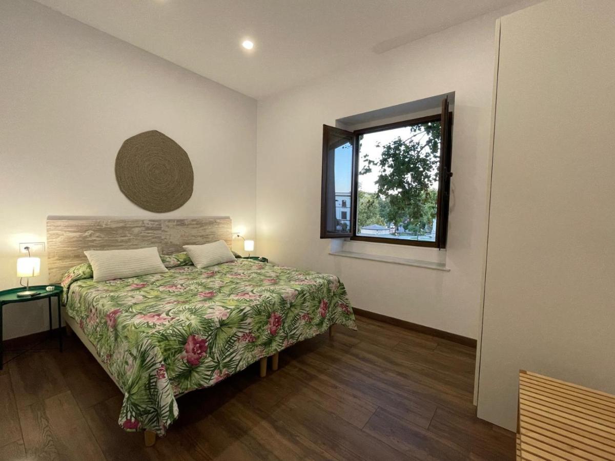 Apartamentos Turísticos Mamelón Jerez de la Frontera Exterior foto