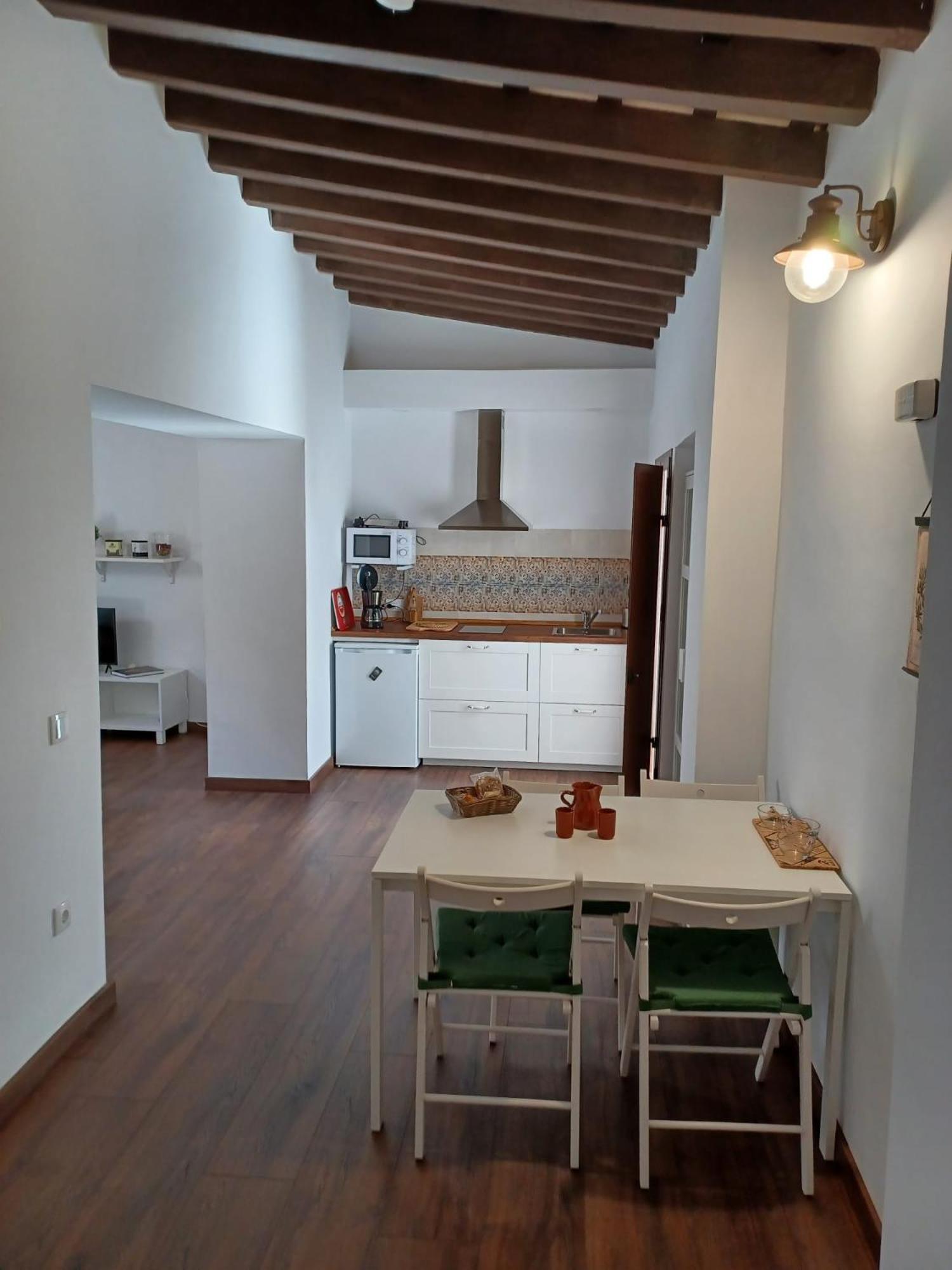 Apartamentos Turísticos Mamelón Jerez de la Frontera Quarto foto